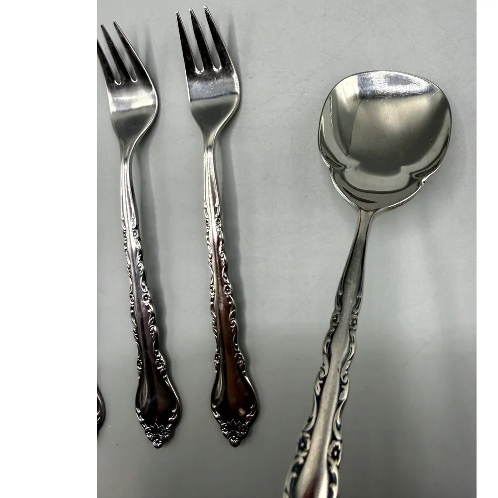 International Silver Gigi Stainless Deluxe 3 Cocktail Forks 1 Sugar Spoon 4pc